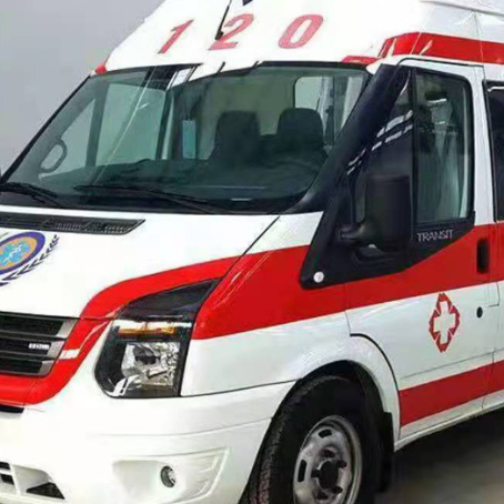 博厚镇非急救护送病人转院租赁救护车的优缺点对比